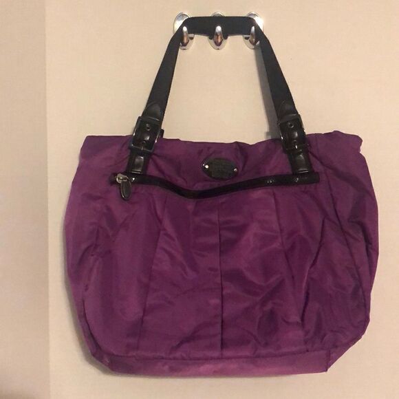 Kenneth Cole Reaction Tote Bag - Picture 1 of 11